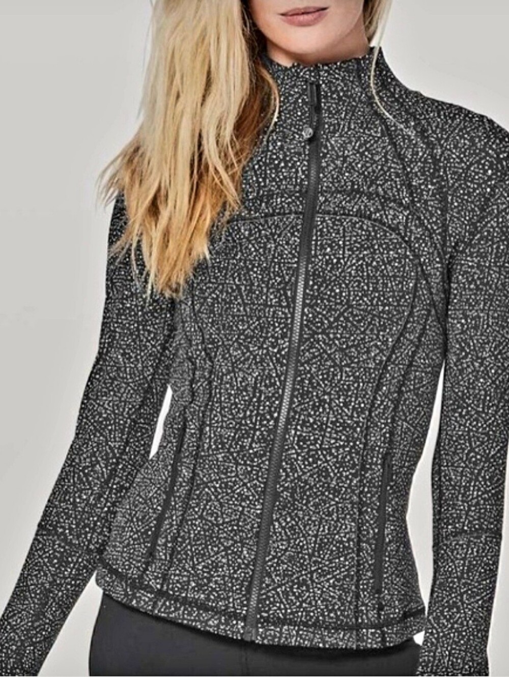 MINT CONDITION Lululemon Black and White Speckled Define Luon Jacket SZ 8